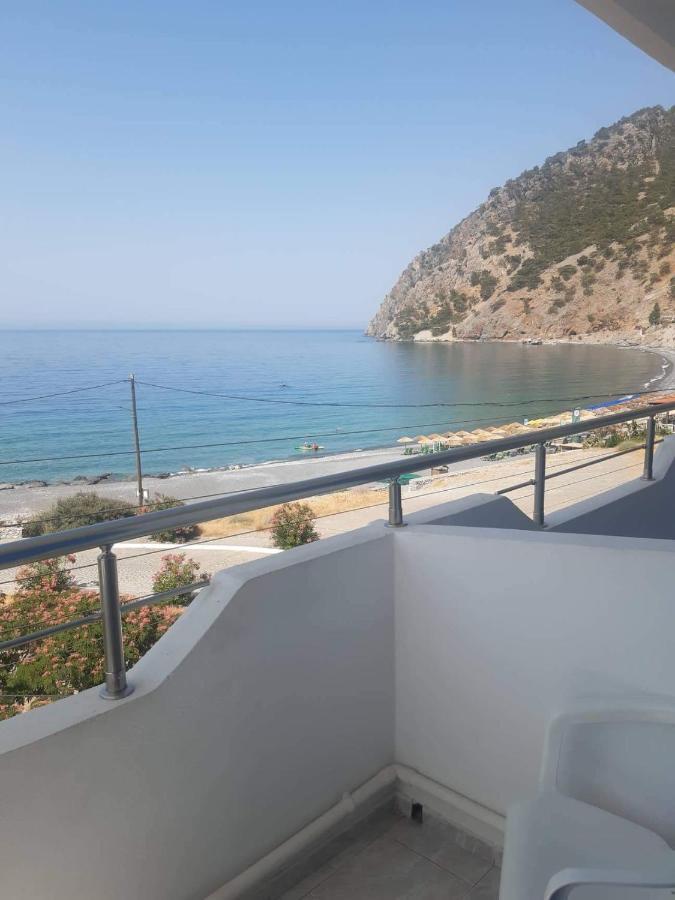 Tarra Hotel Agia Roumeli Buitenkant foto